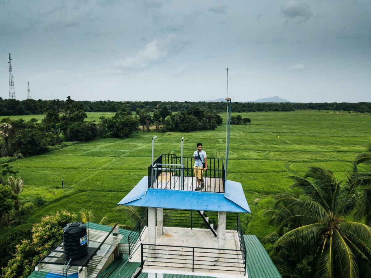 아누라다푸라 Heaven Upon Rice Fields B&B 외부 사진